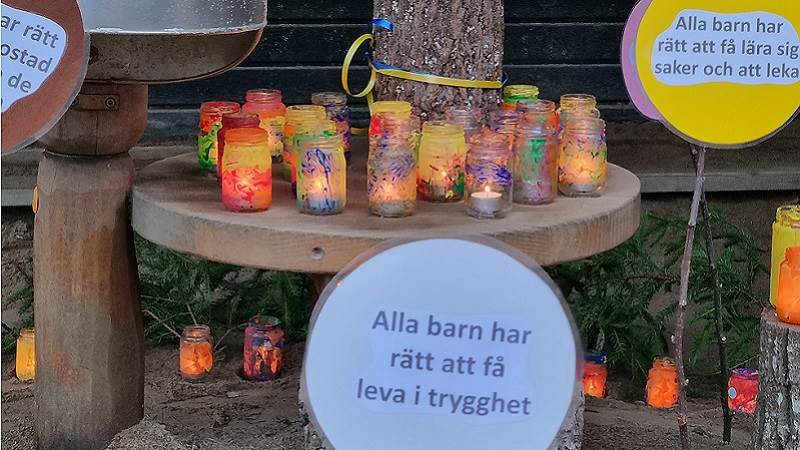 Ljusmanifestation på Vargberget